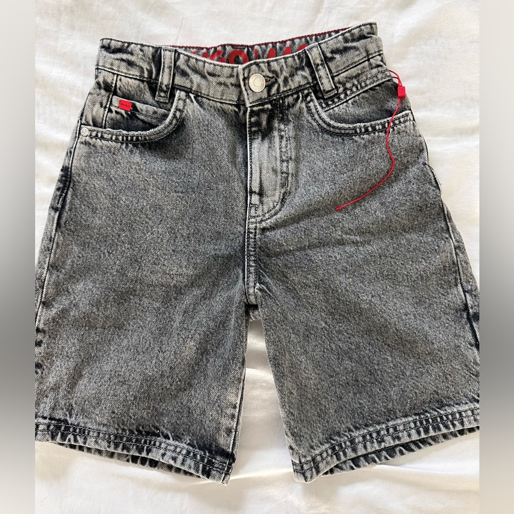 Hugo shorts pants